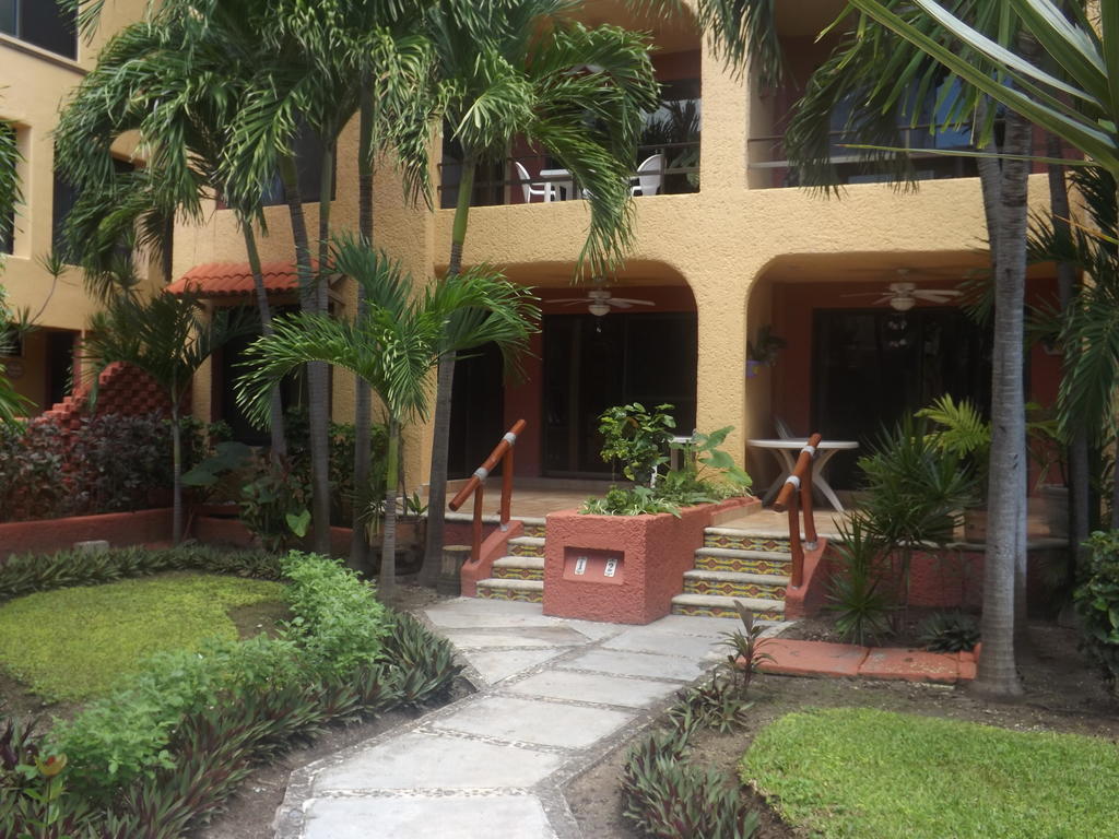 Nautibeach Beach Front Condos In North Beach Isla Mujeres Extérieur photo